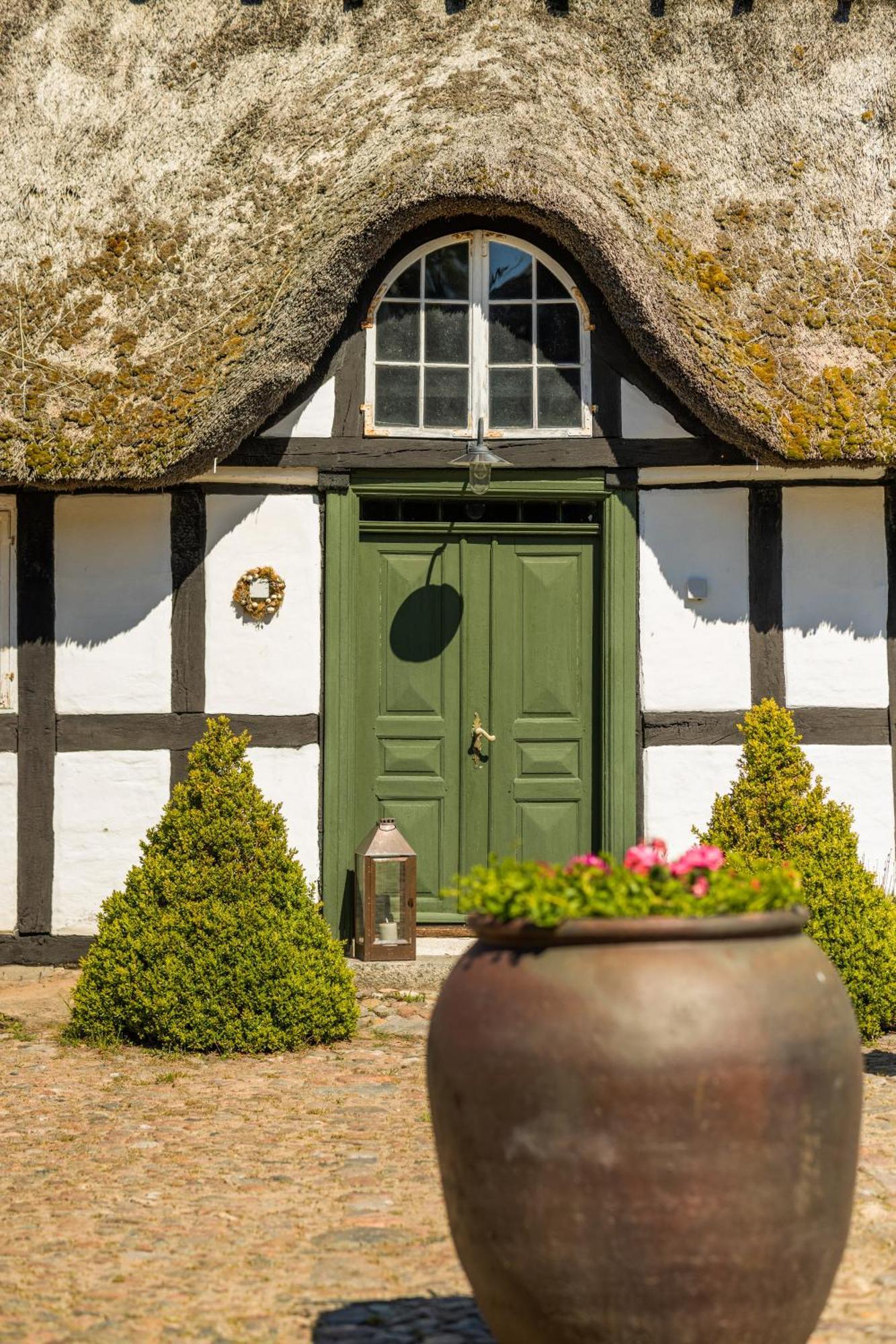 Solbjerggaard Bed & Breakfast Fåborg Exteriör bild